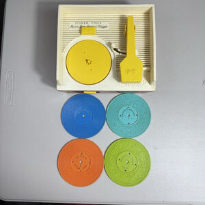 Vintage Toy Fisher-Price 1971 Record Player Music Box with 4 Discs